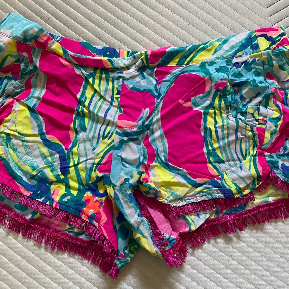 Lily slip on shorts